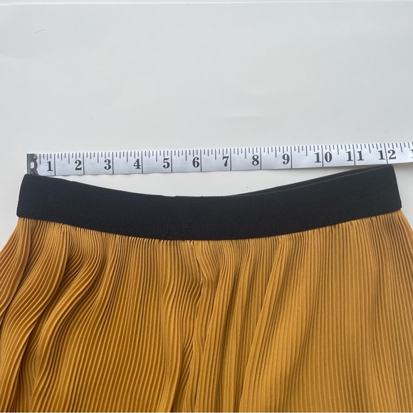 ZARA WIDE LEG CROP PANTS IN MUSTARD YELLOW - Picture 7 of 7